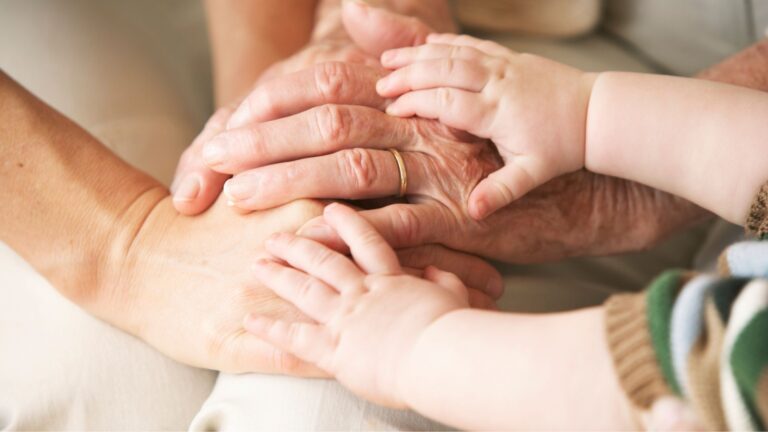 Read more about the article 12 Different Times When You Should Update Your Will